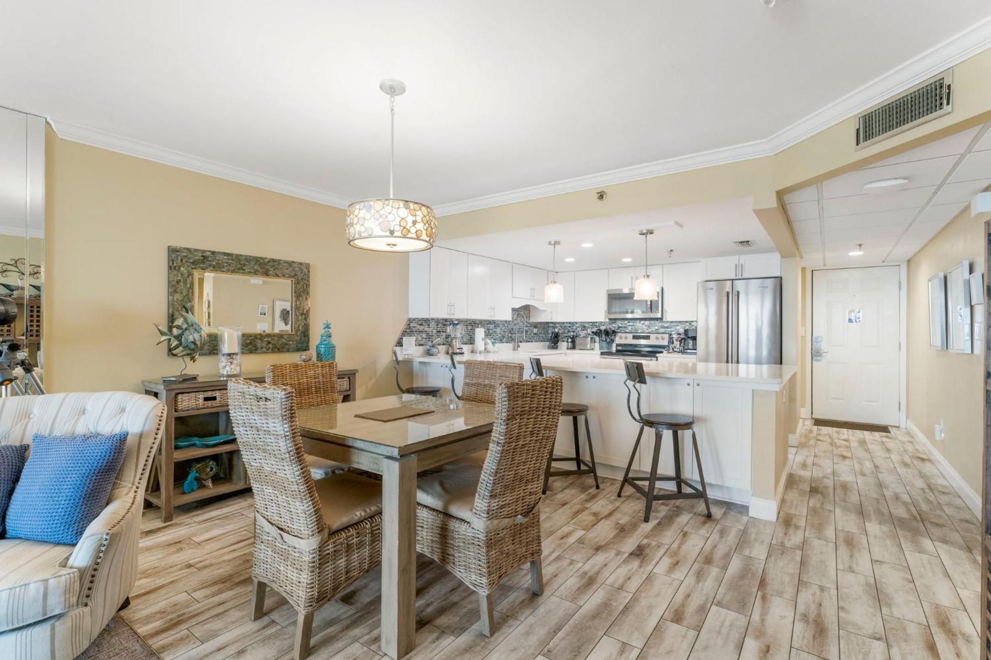 פנמה סיטי ביץ' Stunning 2/2 Designer Condo W Coastal Appeal Right On The Gulf! מראה חיצוני תמונה